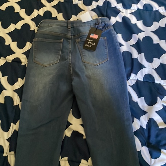 Great for any occasion! - Picture 2 of 3